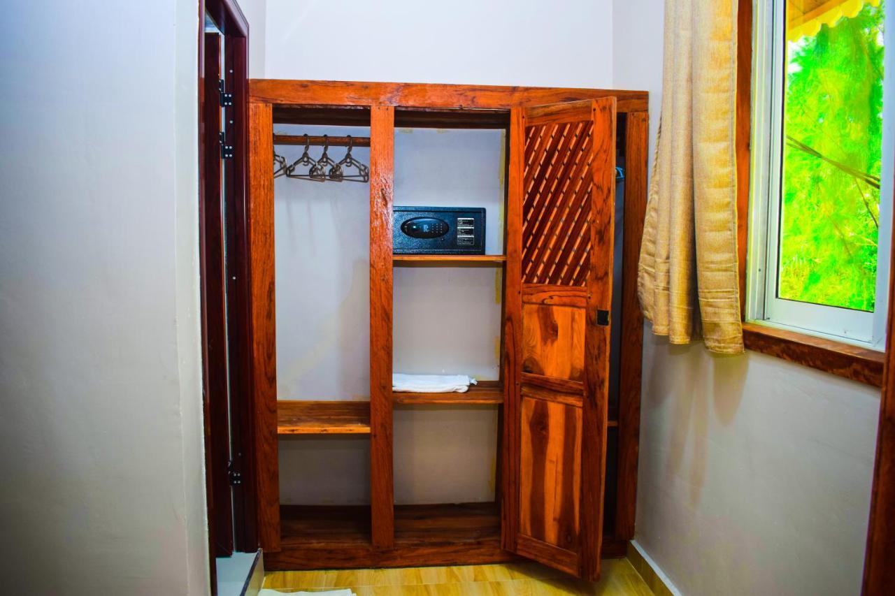 Hotel Kikoi Boutique Michamvi Kae